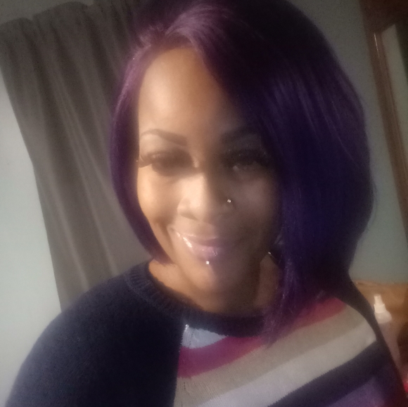 Meet your Posher, Ashley - Picture 1 of 1